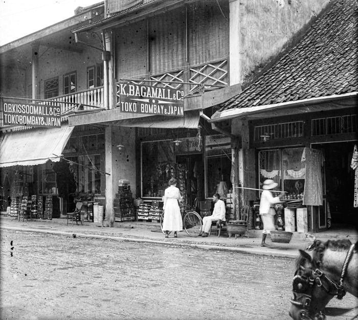 Warung Kopi di Jalan Ir Juanda: Saingan Rival Saat Citimall Datang